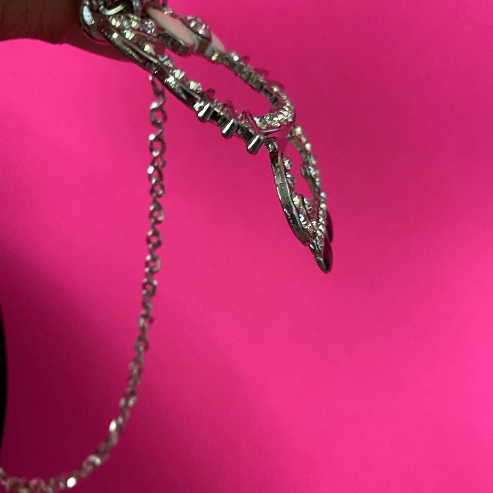 ✨Hello Kitty Figure Rhinestones Necklace Chain✨ - Picture 6 of 7
